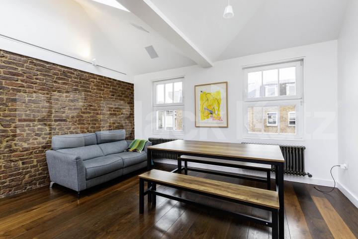 Spacious 4 bed 2 bath set in a period conversion close to Euston St  Drummond Street, Camden / Euston